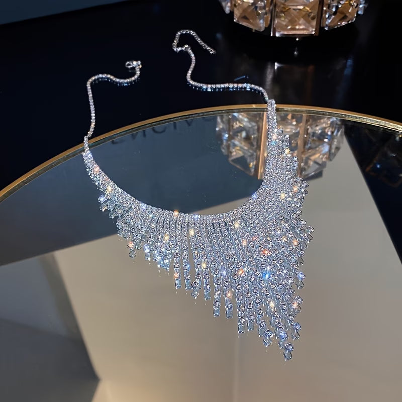 Colier Statement Premium cu Franjuri din Strasuri Strălucitoare Glamour